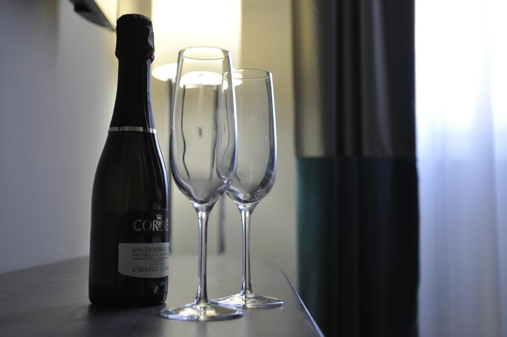 Place 24 Suites & Wellness Рим Номер фото