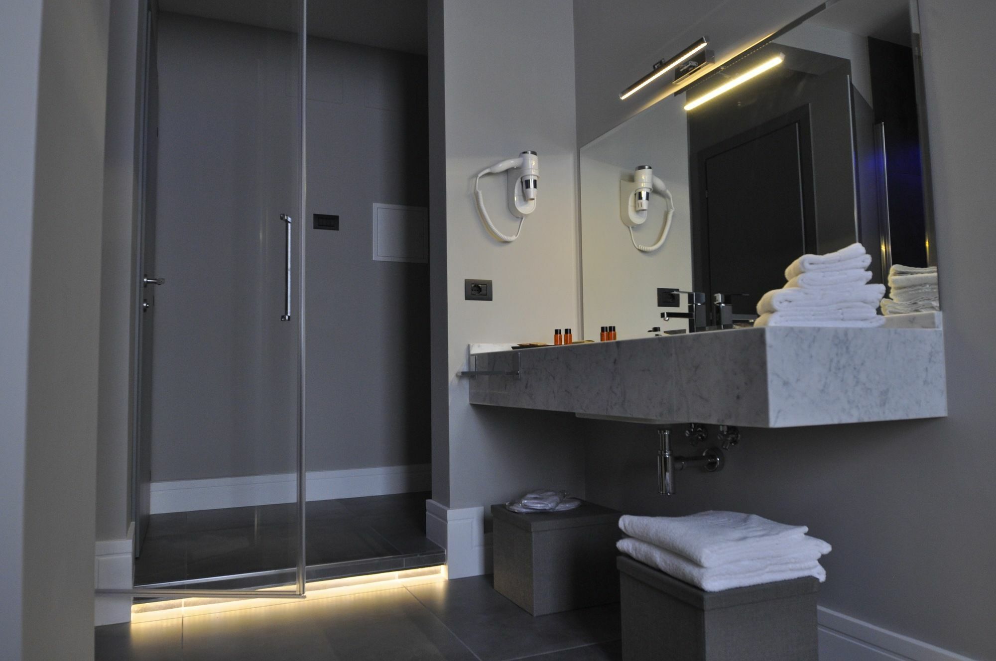 Place 24 Suites & Wellness Рим Экстерьер фото